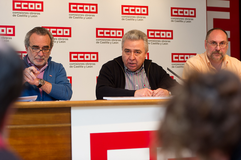 CCOO denuncia la inmoralidad del consejero de Sanidad que premia a una elite de profesionales por llevar a cabo graves recortes que provocan un pobre servicio sanitario a la ciudadanía. (CC.OO. CyL)